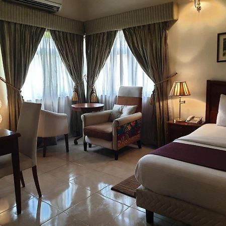 Three Arms Hotel Lagos Exterior photo