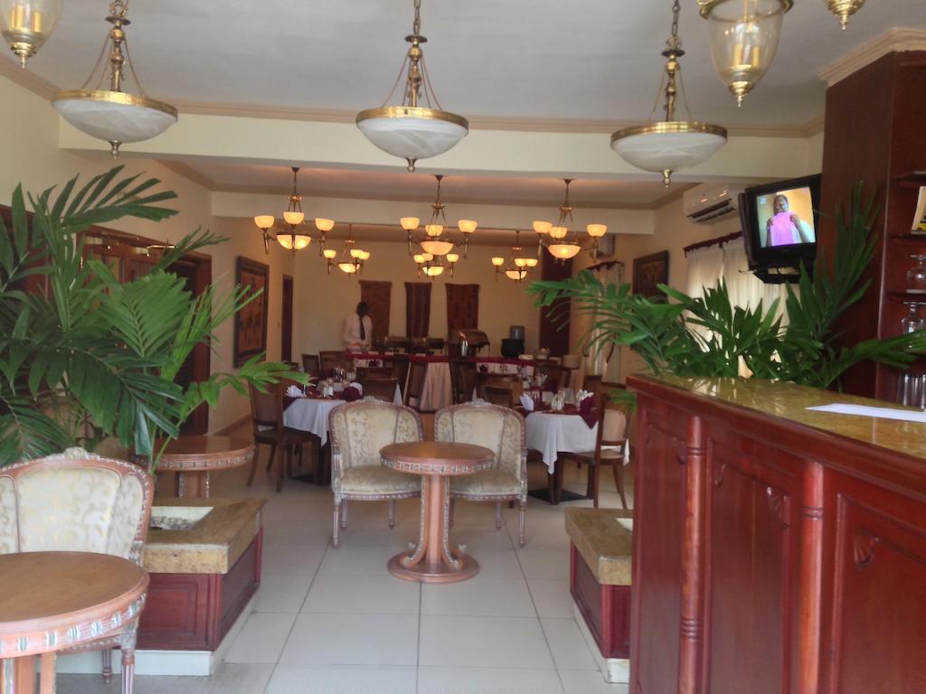 Three Arms Hotel Lagos Exterior photo