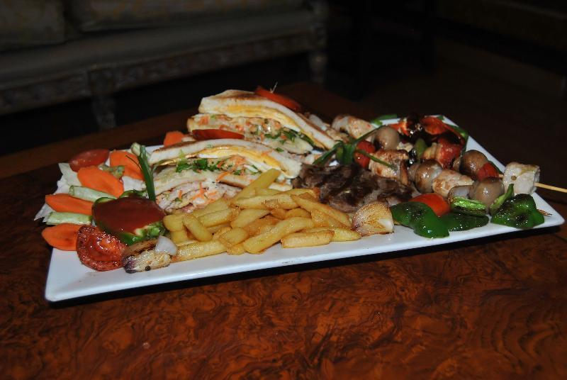 Three Arms Hotel Lagos Exterior photo