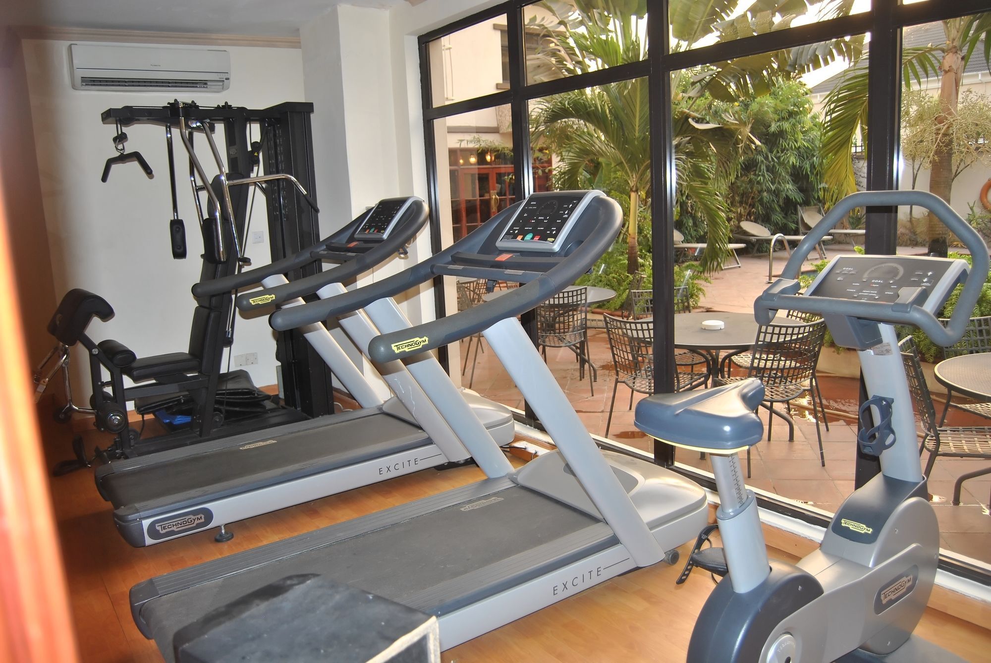 Three Arms Hotel Lagos Exterior photo